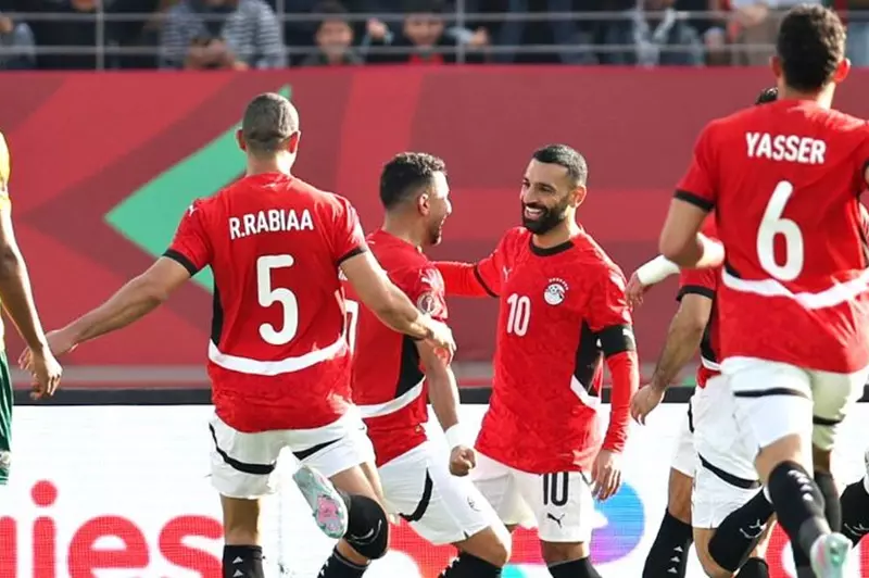 منتخب مصر يطارد العلامة الكاملة بأمم أفريقيا ضد أنجولا