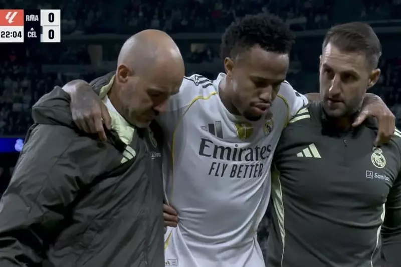 ألونسو في ورطة.. لعنة الإصابات تضرب دفاع ريال مدريد