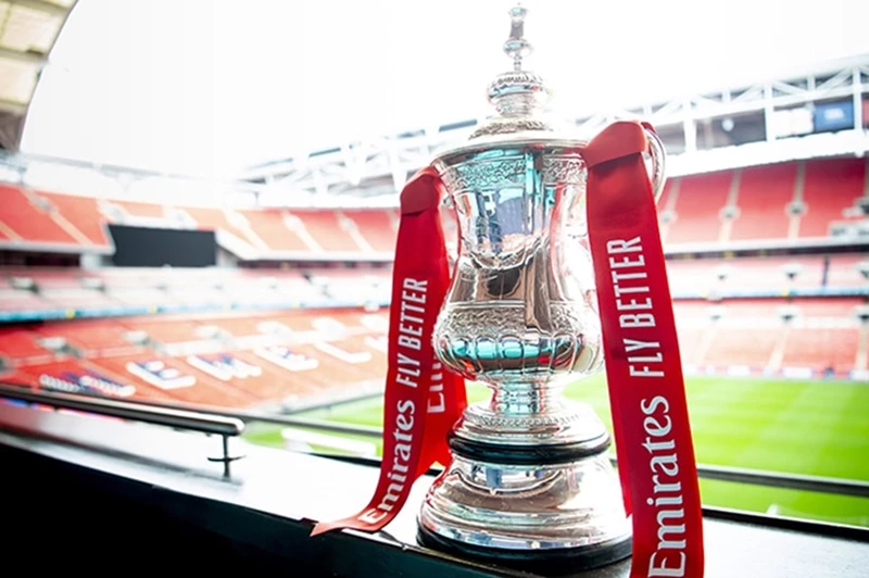 020419-800-fa-cup2025_2_9_10_18.webp