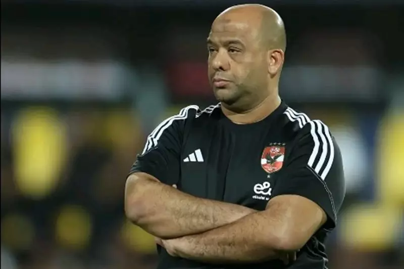 وليد صلاح الدين لجماهير الأهلي: "بعتذرلكم.. وبلاش تجريح في الرموز"