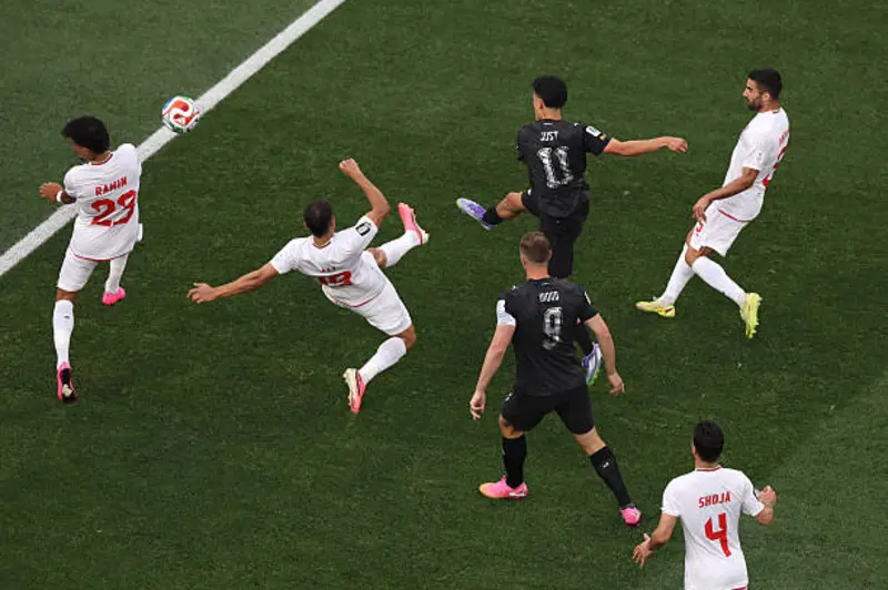 دقيقة بدقيقة (مجموعة مصر).. إيران 1-1 نيوزيلندا.. رضائيان يتعادل