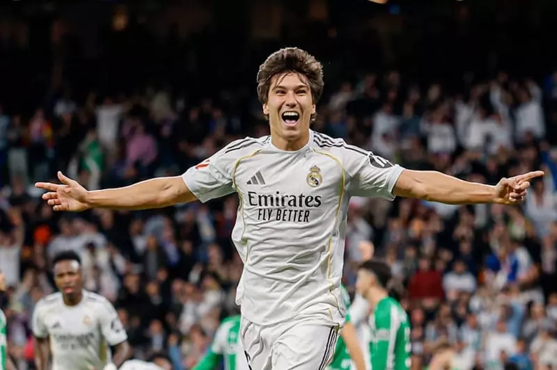 تقارير: مهاجم ريال مدريد على رادار دورتموند
