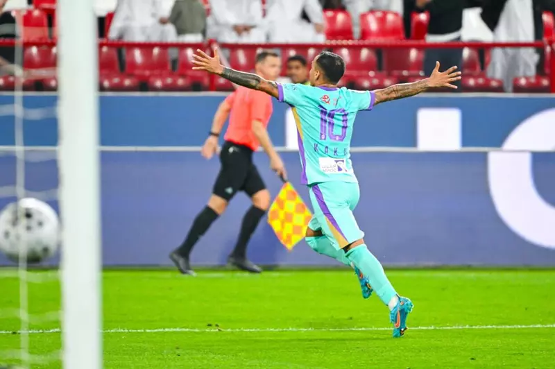 احتفال كاكو لاعب العين