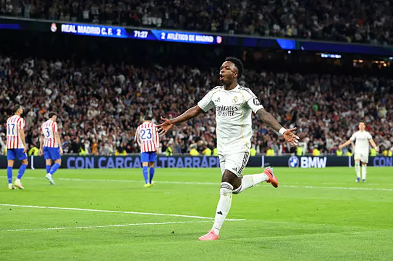 ريال مدريد يحدد موعد تمديد عقد فينيسيوس جونيور