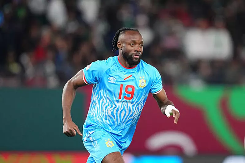 فيستون ماييلي مهاجم الكونغو الديمقراطية