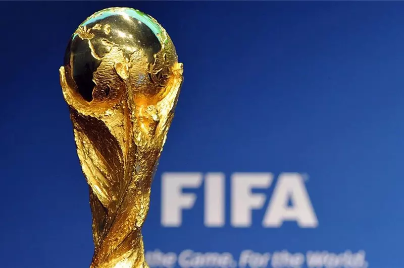 قبل كأس العالم.. "إيفاب" يطبق تعديلات جديدة في قانون اللعبة لمعالجة السلوك التمييزي