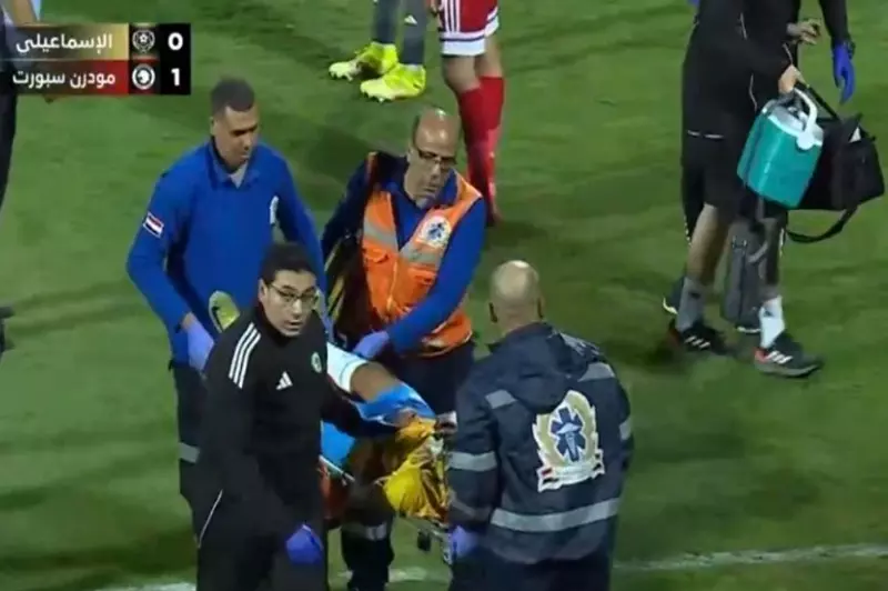 رغم ارتجاج المخ.. لاعب الإسماعيلي يُكمل مباراة مودرن سبورت