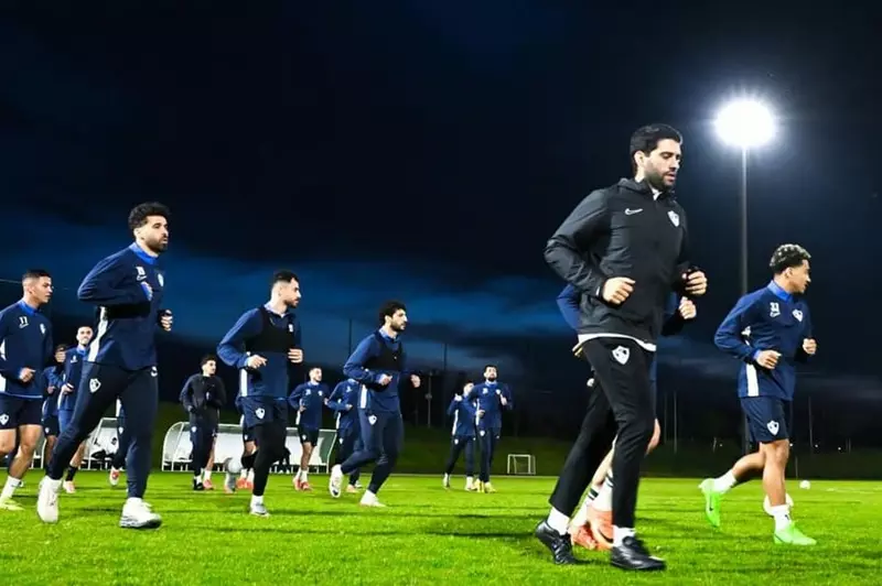 فقرة تدريبات بدنية.. تفاصيل مران الزمالك استعدادًا لمواجهة سموحة