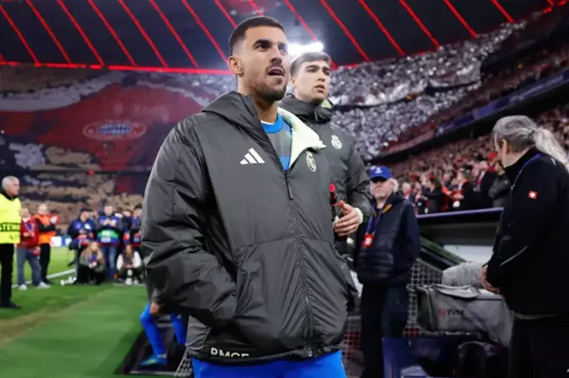 "ودّع ريال مدريد".. ماركا تكشف كواليس خلاف سيبايوس وأربيلوا