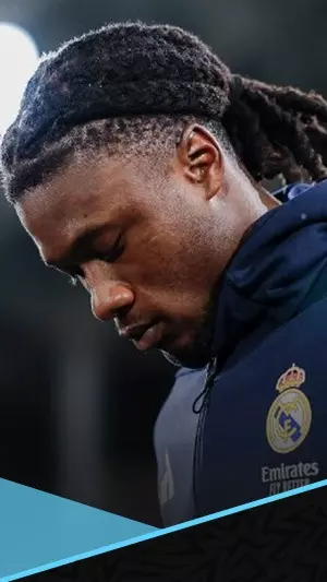 سر قوة نجم ريال مدريد.. كامافينجا يتدرّب على الملاكمة