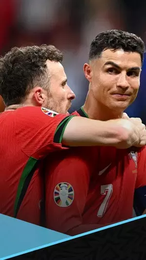 لم ينس زميله الراحل.. رونالدو يكرّم عائلة جوتا بهدية مؤثرة