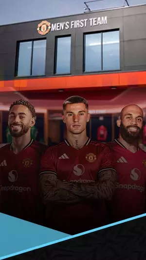 كيف تمت إعادة إحياء مانشستر يونايتد بعد الموسم الكارثي؟