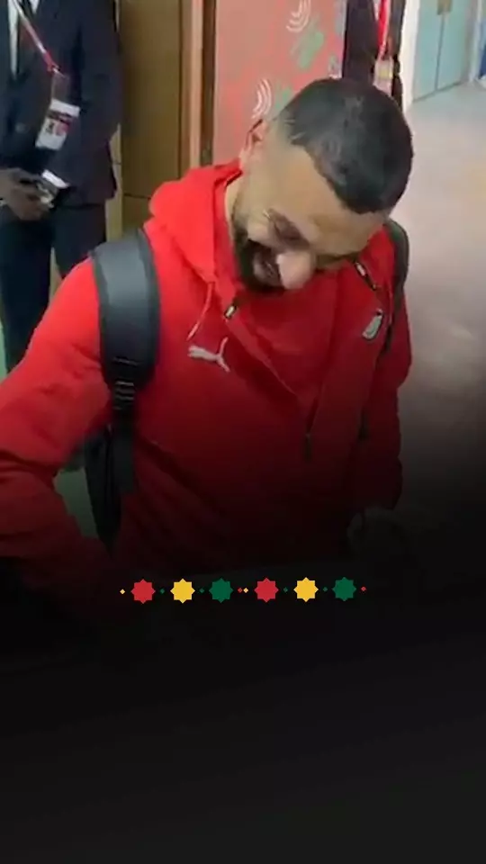 محمد صلاح يمازح الصحفيين المصريين بعد مباراة بنين