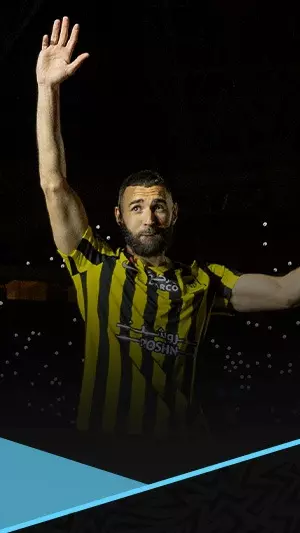 قنبلة الميركاتو.. بنزيما ينتقم من الاتحاد بالانتقال للهلال