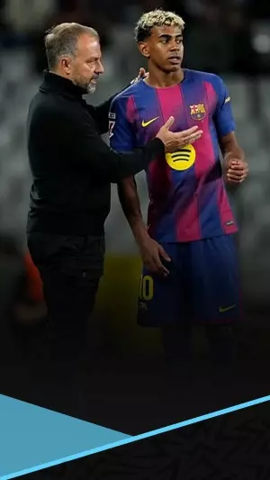 "دائما أنا".. لامين يامال ينقلب على فليك