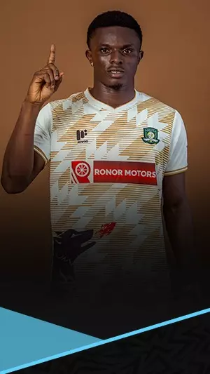 مقتل لاعب غاني في هجوم مسلح وفرار زملائه للغابة