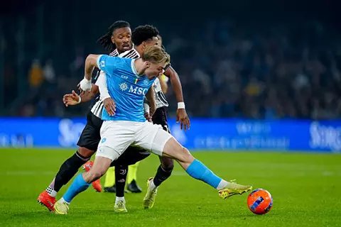 دقيقة بدقيقة.. نابولي 1-0 يوفنتوس.. هدف مبكر