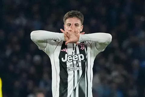 دقيقة بدقيقة.. نابولي 2-1 يوفنتوس.. هويلوند يتقدم (صور)