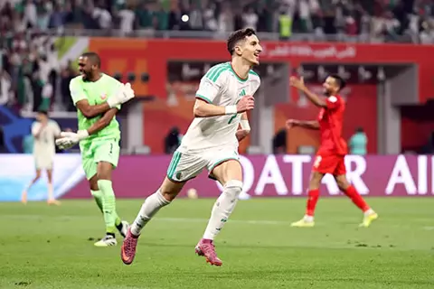 دقيقة بدقيقة.. الجزائر 0-0 العراق.. الشوط الأول 