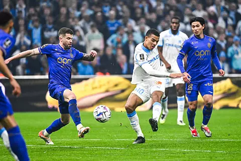 دقيقة بدقيقة.. مارسيليا 1-0 موناكو.. جرينوود يسجل (صور)