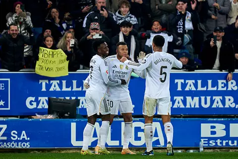 دقيقة بدقيقة.. ريال مدريد 1-0 ألافيس.. مبابي يسجل (فيديو)