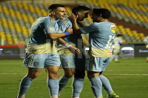 دقيقة بدقيقة.. سيراميكا كليوباترا 0-1 الأهلي.. استراحة (فيديو)