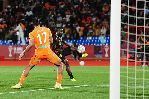 دقيقة بدقيقة.. قمة الجولة.. كوت ديفوار 1-1 الكاميرون.. فرصة ضائعة