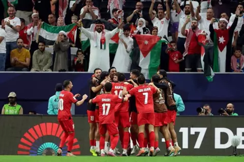 دقيقة بدقيقة.. الأدرن تواجه العراق في ربع نهائي كأس العرب