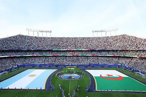 دقيقة بدقيقة.. الأرجنتين 0-0 الجزائر.. الشوط الأول