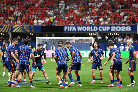 دقيقة بدقيقة.. منتخب السعودية  يواجه إسبانيا في كأس العالم 