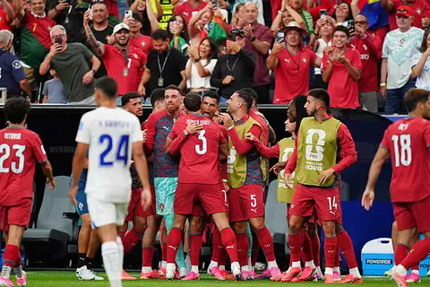 دقيقة بدقيقة.. البرتغال 2-0 أوزبكستان..مينديزيسجل 