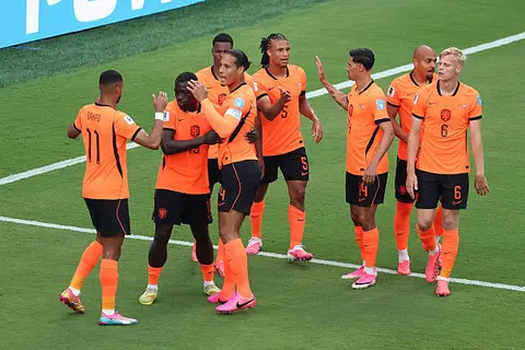 دقيقة بدقيقة.. تونس 0-2 هولندا..  بريان بروبي يسجل 