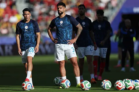 دقيقة بدقيقة.. منتخب باراجواي  يواجه أستراليا في كأس العالم 