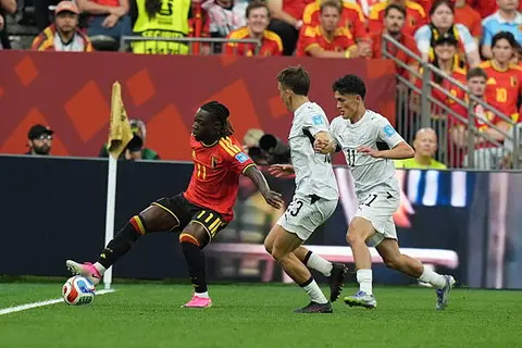 دقيقة بدقيقة (مجموعة مصر).. بلجيكا 0-0 نيوزيلندا.. فرصة هدف