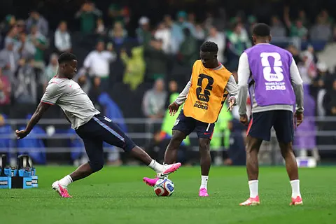دقيقة بدقيقة.. منتخب المكسيك يواجه إنجلترا في كأس العالم 