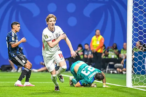 دقيقة بدقيقة.. إنجلترا 1-0 الأرجنتين في كأس العالم.. انقاذ رائع