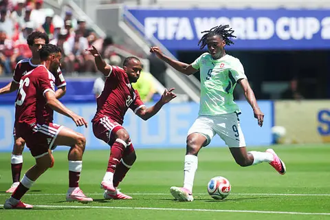 دقيقة بدقيقة.. كندا 0-0 قطر في كأس العالم.. الشوط الأول
