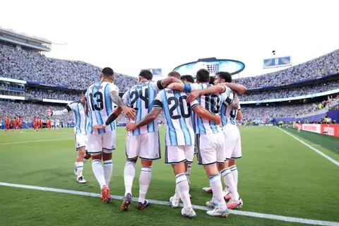 دقيقة بدقيقة.. الأرجنتين 1-0 سويسرا (ربع نهائي كأس العالم).. تسديدة قوية