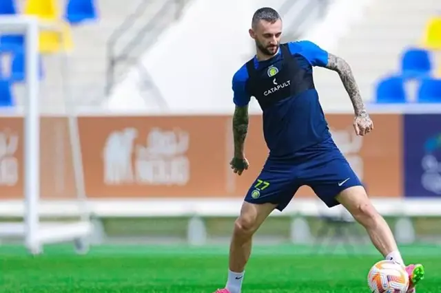 تقارير: النصر يستهدف لاعب برشلونة كبديل لبروزوفيتش