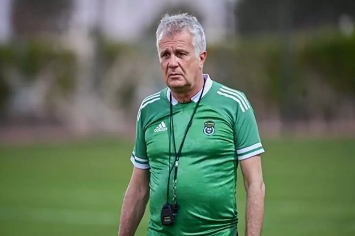 زوران مانولوفيتش يكشف لـ"يلا كورة" حقيقة تواصل الاتحاد