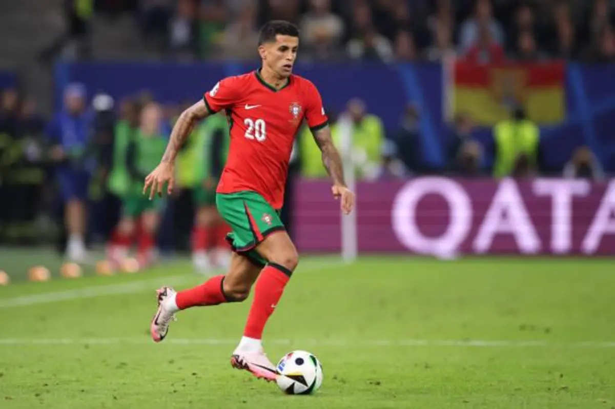كانسيلو يتحدث عن وفاة والدته قبل كأس العالم