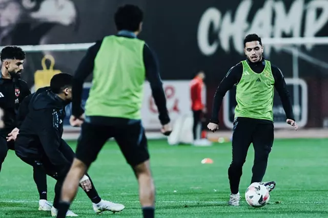 تقسيمة قوية وتدريبات بدنية.. الأهلي يواصل استعداداته لمواجهة الهلال السوداني