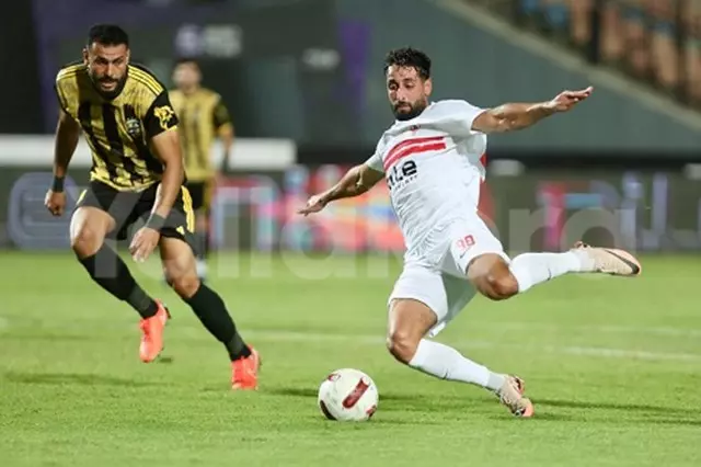 رسائل دعم في حضور شيكابالا وفتوح.. لقطات لم تذع من مباراة الزمالك والمقاولون (صور)