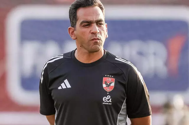 الأهلي يعلن رحيل عادل مصطفى عن منصبه في النادي