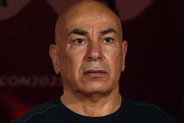 حسام حسن: جيناتي لا تقبل الخسارة.. وطموحاتي أكبر من ذلك