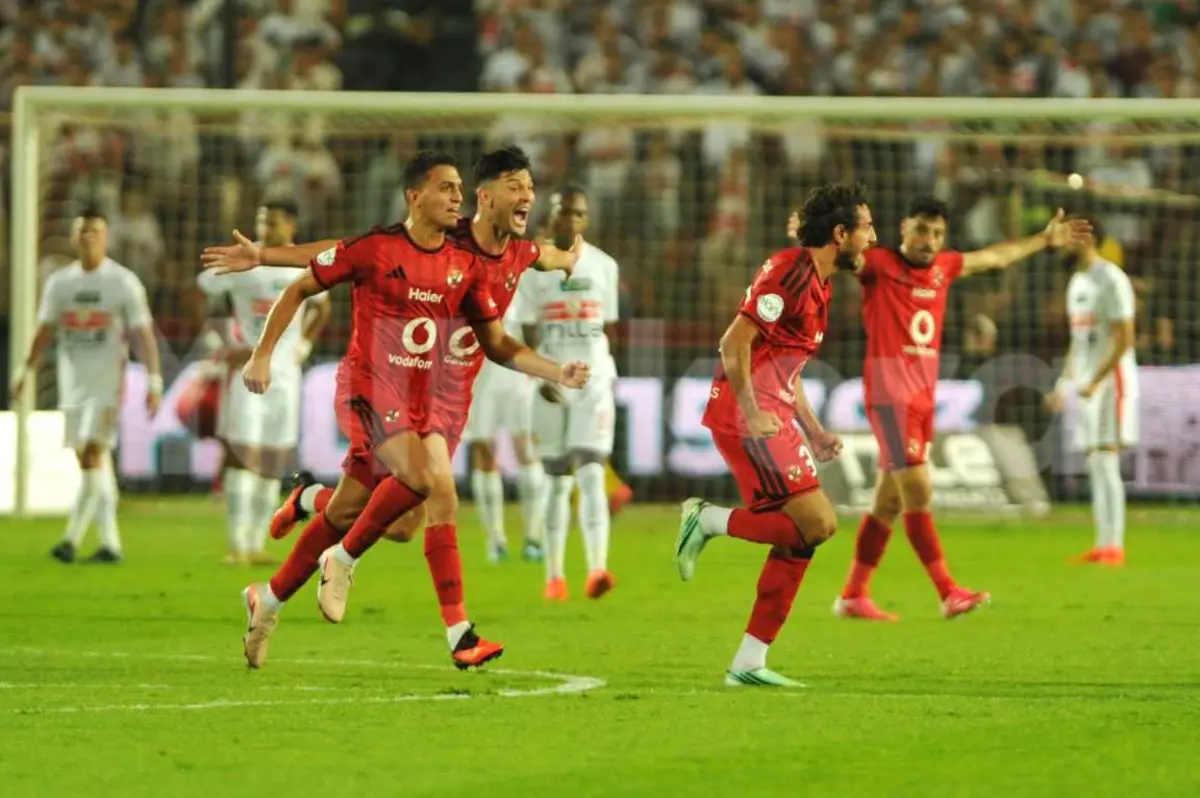 الصورة الرئيسية لمقال: ملف يلا كورة.. فوز الأهلي بالقمة.. شكوى الزمالك.. وجلسة أبو ريدة مع التوأم