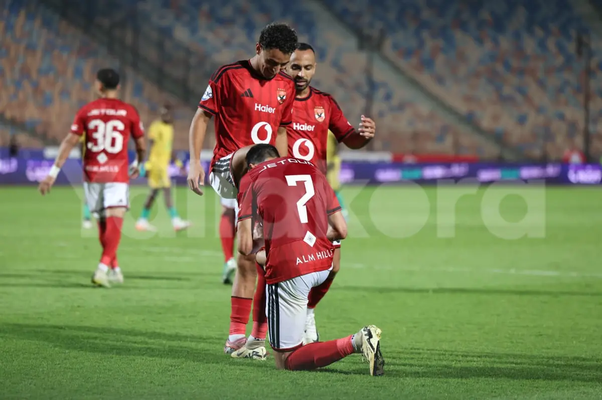 الصورة الرئيسية لمقال: صدام قوي في الدوري.. موعد مباراة الأهلي المقبلة بعد اكتساح كيتارا بالكونفدرالية