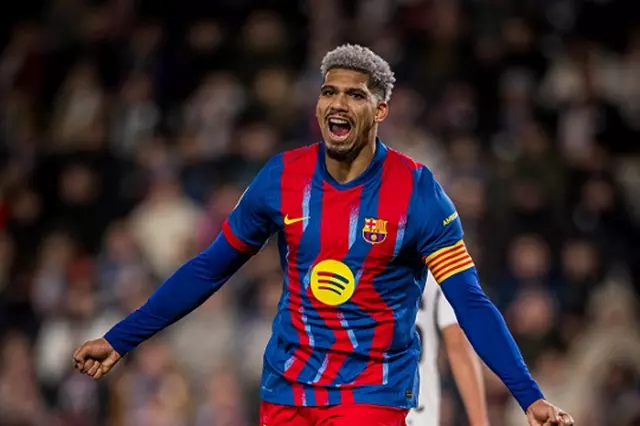 اجتماع فليك وديكو يطيح بـ أراوخو من برشلونة