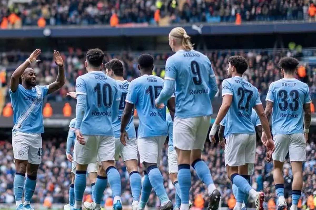 بعد كأس العالم.. مانشستر سيتي يقترب من صفقة كبرى