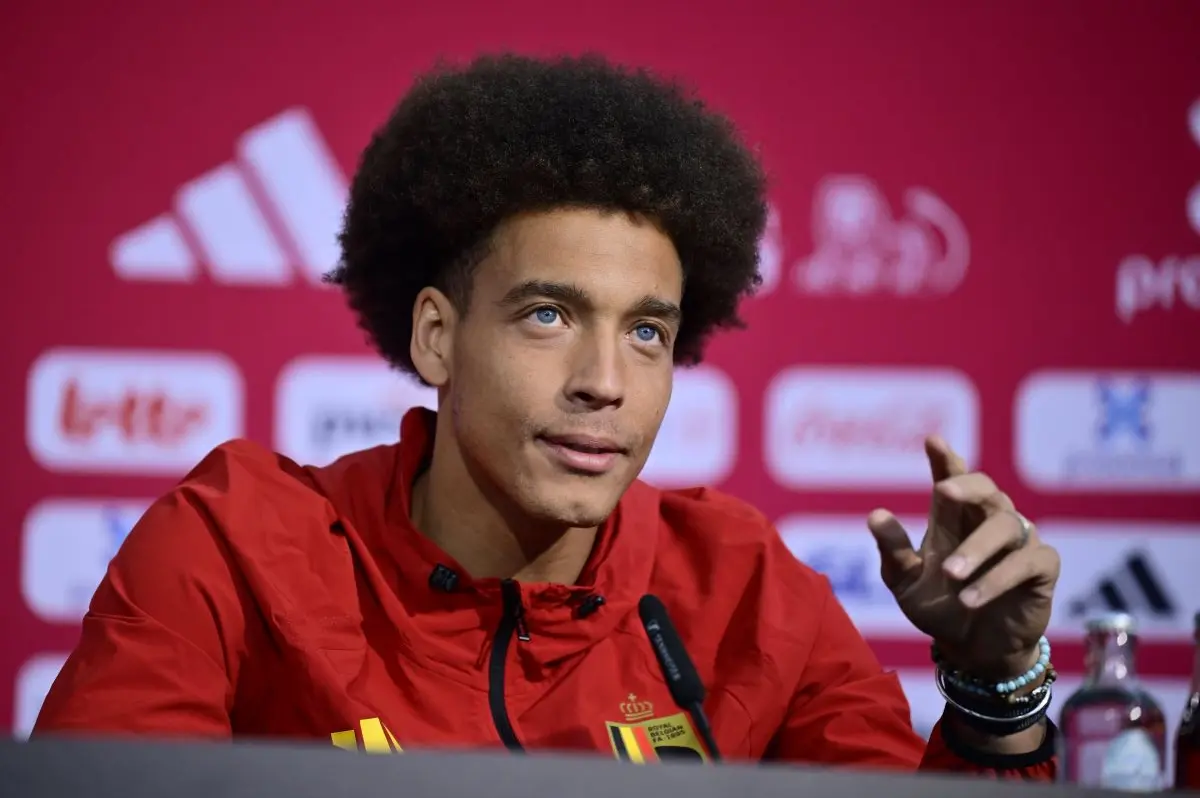 فيتسل يتحدث عن مستقبله والمشاركة في كأس العالم 2026